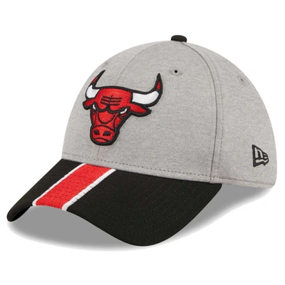 New Era Men's  Gray, Black Chicago Bulls Striped 39thirty Flex Hat In Gray,black