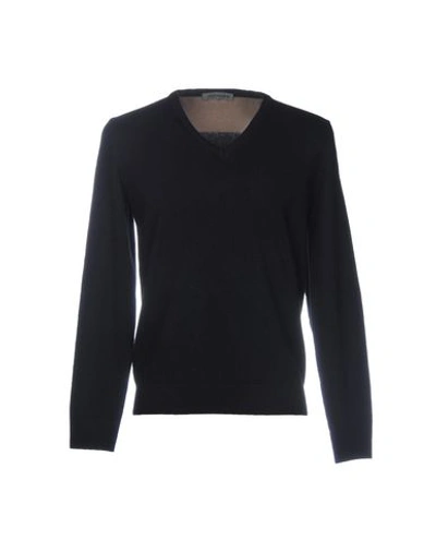 Jeordie's Sweater In Black