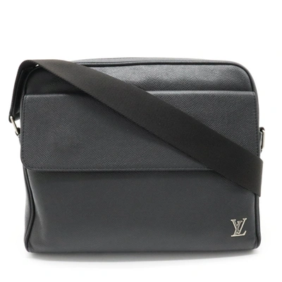 Vintage Louis Vuitton Crossbody Bags and Messenger - 520 For Sale at  1stDibs  louis vuitton messenger bag, louis vuitton black crossbody, black louis  vuitton crossbody