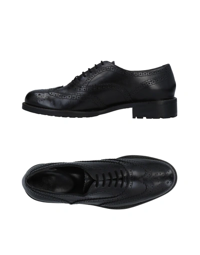 Saint G Laced Shoes In Black