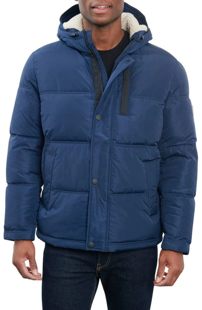 Lucky Brand Davis Water Resistant Faux Shearling Lined Hood Puffer Jacket In Midnight Navy