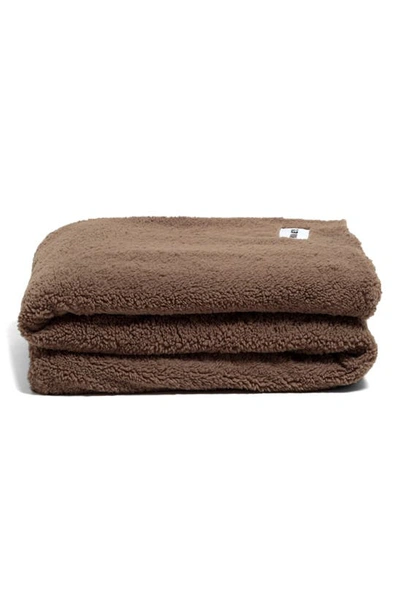 Hommey Fleece Throw Blanket In Mushroom