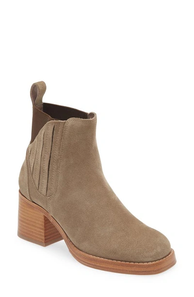 Chocolat Blu Imogen Chelsea Boot In Taupe Suede