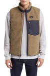 Taion Reversible High Pile Fleece & 800 Fill Power Down Quilted Vest In D.navy/beige