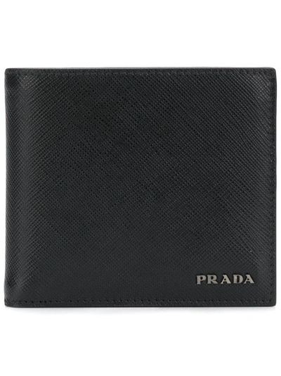 Prada 标志牌小牛皮折叠钱包 In Black