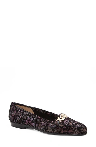 Amalfi By Rangoni Oste Loafer In Black Grove Utopia