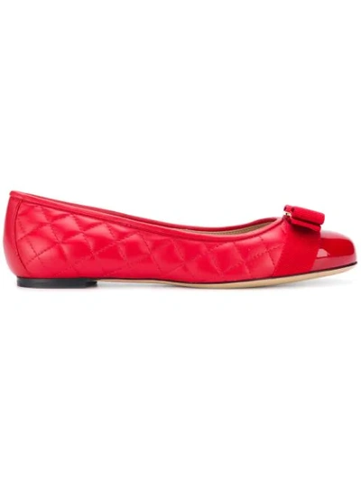 Ferragamo Front Bow Ballerina Shoes In Red