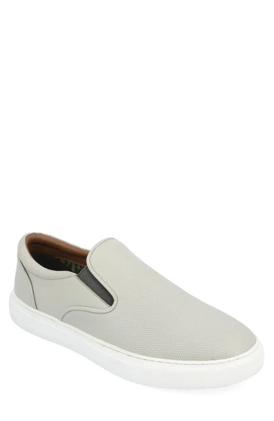 Thomas & Vine Conley Leather Slip-on Sneaker In Light Gray