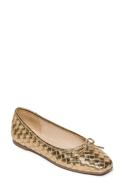 Bernardo Footwear Gwynn Woven Ballet Flat In Gold