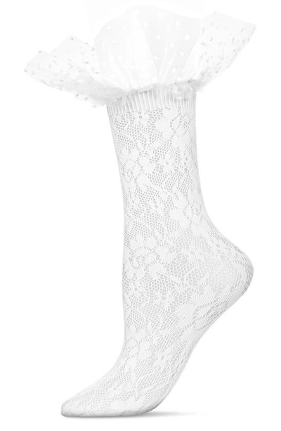 Memoi Swiss Dot Ruffle Lace Crew Socks In White