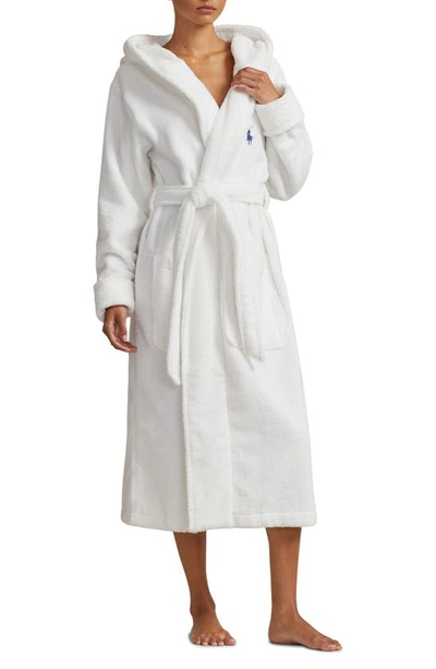Polo Ralph Lauren Crest Print Organic Cotton Robe In White Cloud