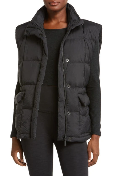 Beyond Yoga Quilted Puffer Vest In Black