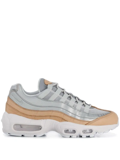 Nike Air Max 95 Se Trainers In Silver