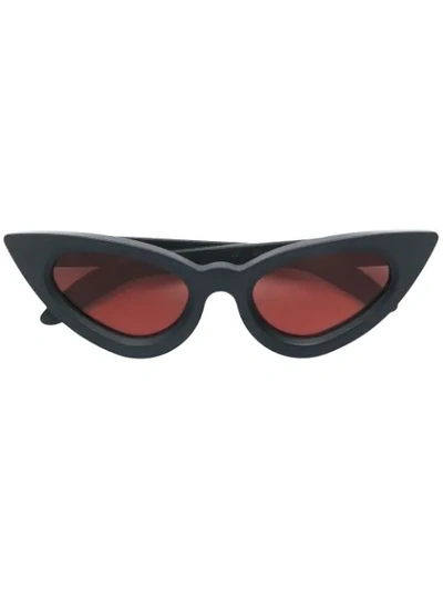 Kuboraum Maskey Cat Eye Sunglasses In Black