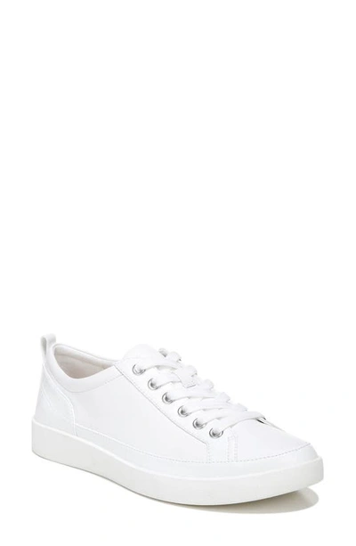 Vionic Winny Trainer In White