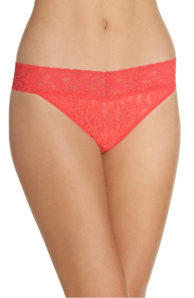 Hanky Panky Regular Rise Lace Thong In Coral Gables
