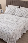 Woven & Weft Printed Plush Velour Sheet Set In Lattice - White / Grey