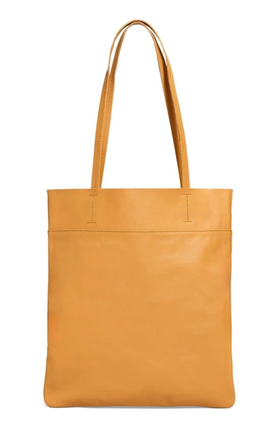 Madewell The Magazine Leather Tote Bag In Distant Sand