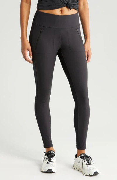 Zella Onward Hybrid Leggings With Pockets In Black