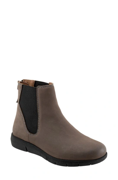Softwalk Albany Chelsea Boot In Grey