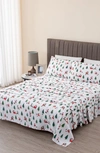 Woven & Weft Holiday Print Turkish Cotton Sheet Set In Santa