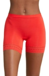 Meundies Feelfree Lace Trim Long Boyshorts In Bougie Rouge