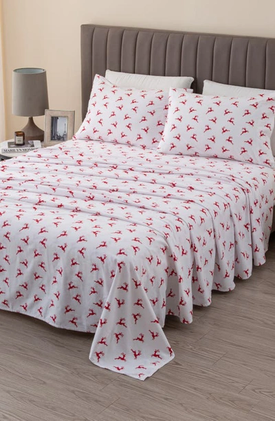 Woven & Weft Holiday Print Turkish Cotton Sheet Set In Reindeer