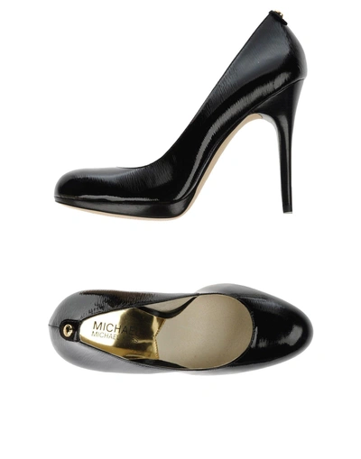 Michael Michael Kors Pump In Black