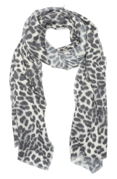 Vince Camuto Hazy Leopard Scarf In Black/ White