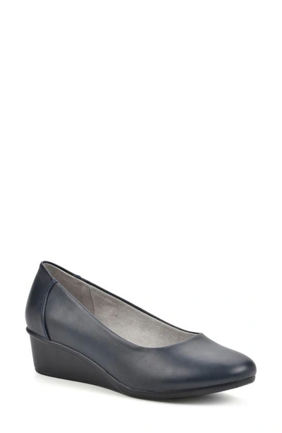 Cliffs By White Mountain Boldness Wedge Pump In Navy/ Smooth