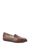 Cliffs By White Mountain Mint Pointed Toe Loafer In Cognac/ Print