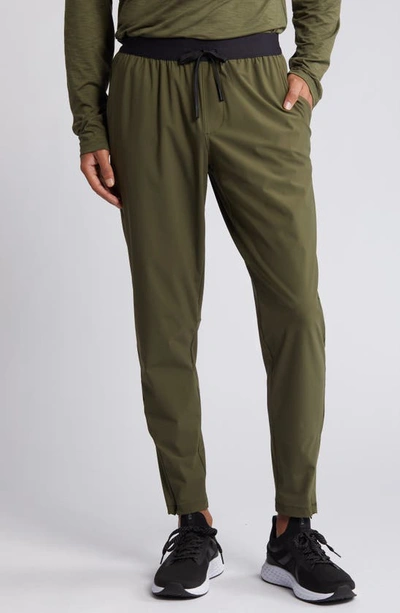 Zella Torrey Training Trousers In Olive Night