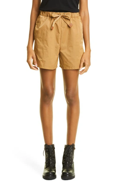 Moncler Drawstring Gabardine Shorts In 224 Camel
