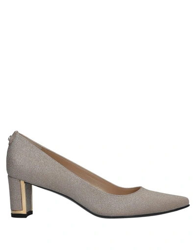 Stuart Weitzman Pumps In Platinum