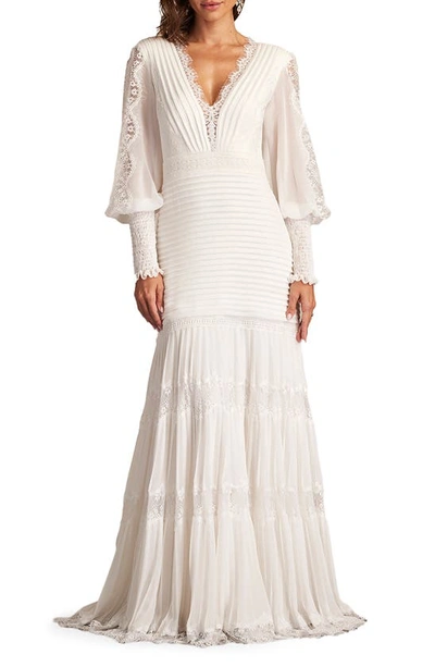 Tadashi Shoji Pintuck Detail Long Sleeve Gown In Ivory