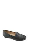 Driver Club Usa Greenwich Penny Loafer In Black Tumbled Grainy
