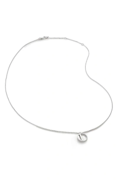 Monica Vinader Initial Pendant Necklace In Sterling Silver - O