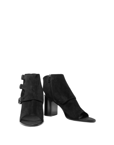 Rag & Bone Ankle Boot In Black