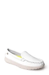 Minnetonka Discover Deerskin Loafer In White