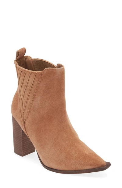 Kaanas Astro Pointed Toe Chelsea Boot In Caramel
