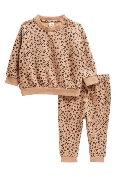 Tucker + Tate Babies' Print Fleece Sweatshirt & Joggers Set In Tan Tawny Mini Leopard
