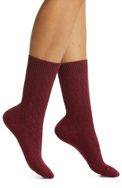 Oroblu Gwen Cable Knit Wool Blend Socks In Bordeaux