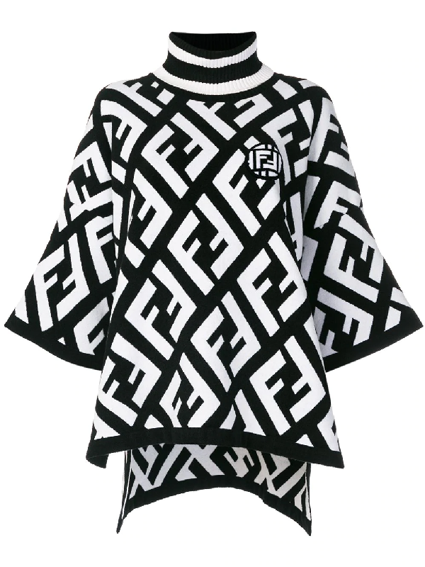 Fendi Logo Short Sleeve Sweater In Black Modesens
