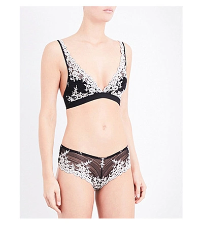 Wacoal Womens Black Embrace Lace Soft-cup Bra