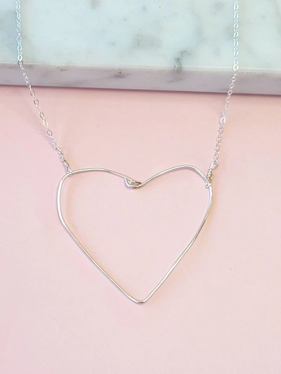 A Blonde And Her Bag Simple Heart Necklace In Silver