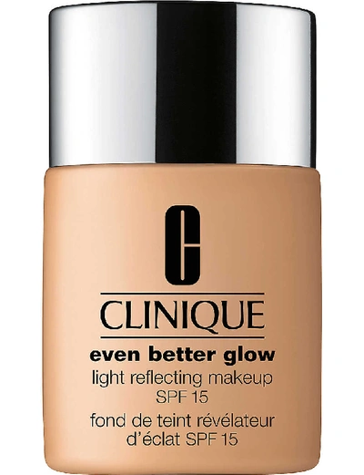 Clinique Even Better Glow Light Reflecting Makeup Spf 15 30ml In Cn 58 Honey