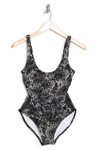 Dkny Scoop Neck One-piece Swimsuit In Black/ White