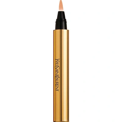 Saint Laurent Yves  3 Touche Éclat Illuminating Pen 2.5ml