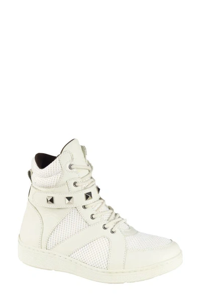 Sandro Moscoloni High Top Sneaker In White