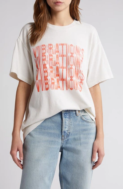Re/done Easy Vibrations Tee In Vintage White In Xs